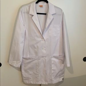 EUC ICU by Barco Medium Women’s White Labcoat